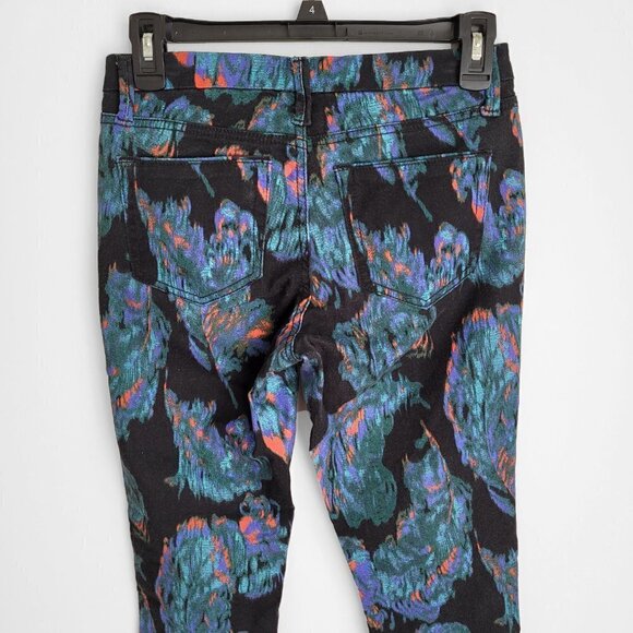 HP! NWT Marchesa Voyage Peacock Feather Print Boho Ankle Cropped Skinny Jeans - Picture 9 of 13